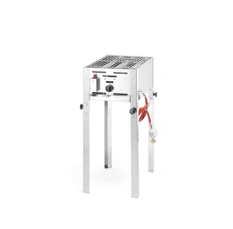 Grill gazowy GRILL-MASTER MINI na zewnątrz